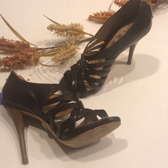 L.A.M.B brown patent leather strappy sandals heels - Picture 2 of 8